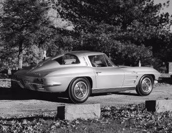 1963 Chevrolet Corvette Sting Ray Z06 Sport Coupe (837)
