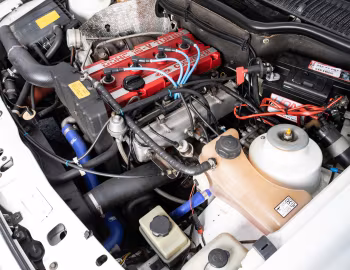 Bajo el capó Ford Sierra RS Cosworth [UK-spec] '07.1986–01.1988