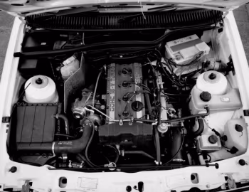 Bajo el capó Ford Sierra RS Cosworth '1986–88