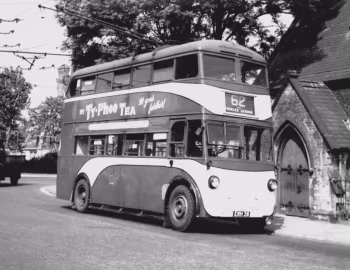 Crossley TDD4 Cravens [UK-spec] (H28/26R) '09–10.1938