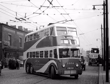 Leyland TTB4 Metro-Cammell/Crossley [UK-spec] (H38/30R) '1938