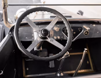Panneau avant 1922 Cunningham Model V-4 Landaulet (#V4627)
