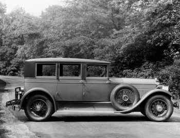 1927 Cunningham Model V-6 Limousine