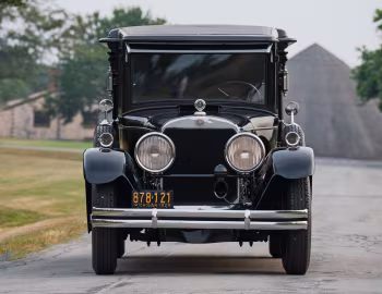 1929 Cunningham Model V-8 Cathedral Funeral Car (V5534)