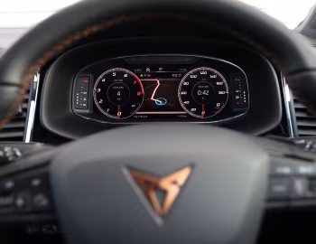 Комбинация приборов Cupra Ateca [UK-spec] '2018–20