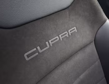 Интерьер Cupra Ateca [UK-spec] '2018–20