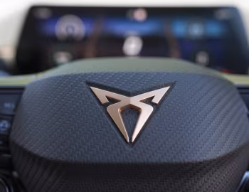 Интерьер Cupra Born VZ [UK-spec] '2026