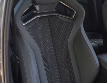 Интерьер Cupra Born VZ [UK-spec] '2026