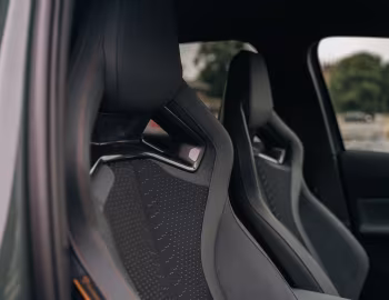 Интерьер Cupra Born VZ [UK-spec] '2024–26