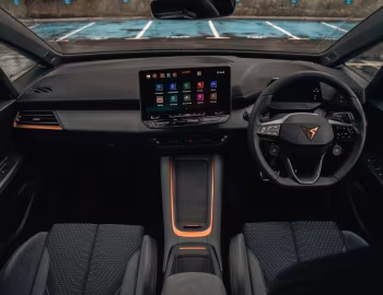 Торпедо Cupra Born VZ [UK-spec] '2024–26
