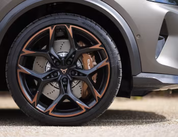 Cupra Formentor VZ5 [UK-spec] '2026