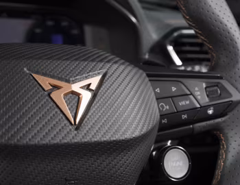 Интерьер Cupra Formentor VZ5 [UK-spec] '2026
