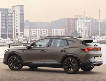 Cupra Formentor VZ eHybrid "First Edition" [UK-spec] '2024–pr.