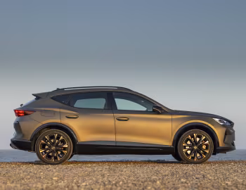 Cupra Formentor VZ eHybrid "First Edition" [UK-spec] '2024–pr.