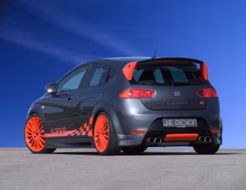Je Design SEAT León Cupra R '2010–12