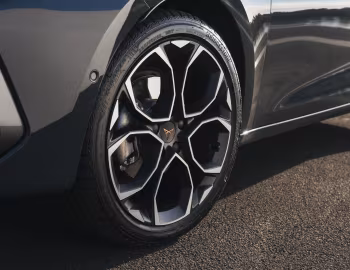 Cupra Leon S [Australia] '2025–н.в.