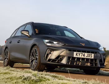 Cupra Leon Sportstourer VZ [UK-spec] '2024–н.в.