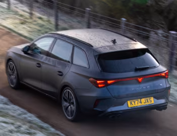 Cupra Leon Sportstourer VZ [UK-spec] '2024–н.в.