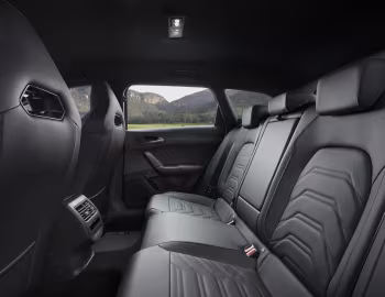 Интерьер Cupra Leon Sportstourer VZe [Australia] '2025–н.в.