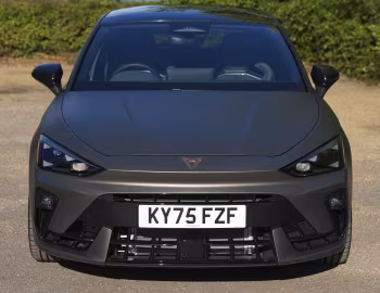 Cupra Leon VZ [UK-spec] '2024–pr.