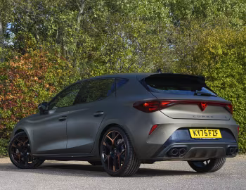 Cupra Leon VZ [UK-spec] '2024–pr.