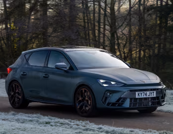 Cupra Leon VZ [UK-spec] '2024–н.в.