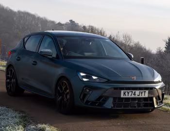 Cupra Leon VZ [UK-spec] '2024–н.в.