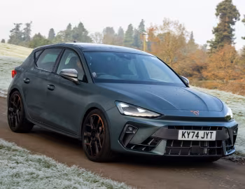 Cupra Leon VZ [UK-spec] '2024–н.в.