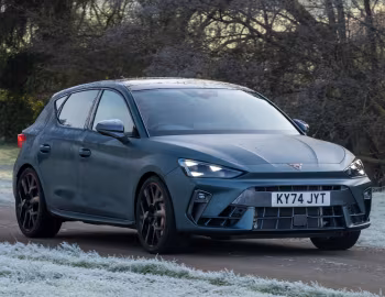 Cupra Leon VZ [UK-spec] '2024–н.в.