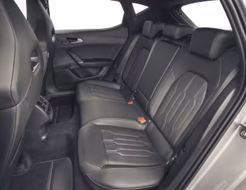 Интерьер Cupra León VZ3 [UK-spec] '2021–24