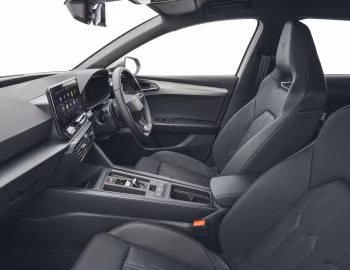 Интерьер Cupra León VZ3 [UK-spec] '2021–24