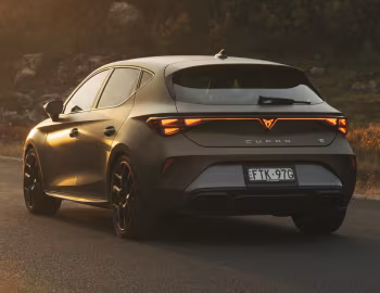 Cupra Leon VZx [Australia] '2025–н.в.
