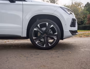 Cupra Ateca [UK-spec] '2020–24