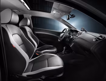 Интерьер SEAT Ibiza Cupra [Worldwide] '2012–15