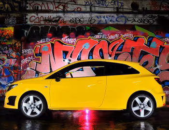 SEAT Ibiza Cupra [UK-spec] '2009–12