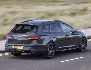 SEAT León Cupra R ST [UK-spec] (5F) '2019–20