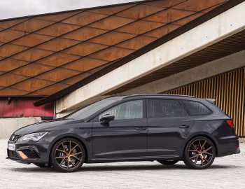 SEAT León Cupra R ST [Worldwide] (5F) '2018–20