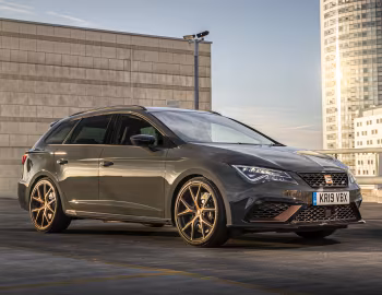 SEAT León Cupra R ST [UK-spec] (5F) '2019–20