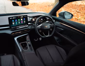 Интерьер Cupra Terramar eHybrid [UK-spec] '2025–н.в.