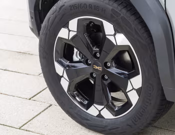 Dacia Bigster Extreme hybrid [EU-spec] '2025–pr.