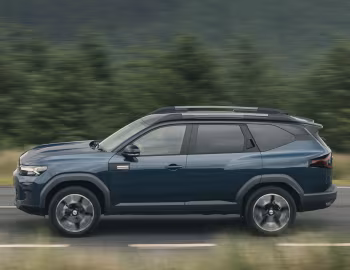 Dacia Bigster Journey hybrid [UK-spec] '2025–pr.