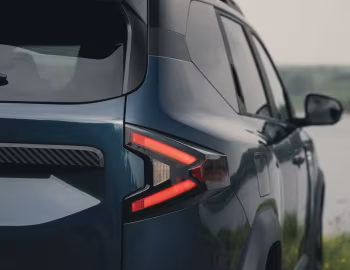 Dacia Bigster Journey hybrid [UK-spec] '2025–pr.