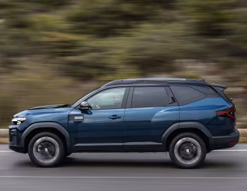 Dacia Bigster Journey hybrid-G 4×4 [EU-spec] '2025–pr.
