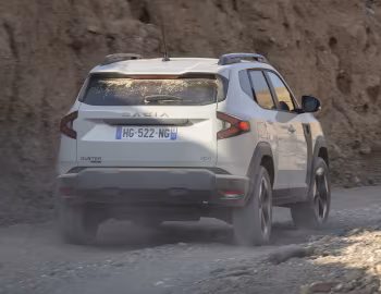 Dacia Duster Extreme hybrid-G 4×4 [Worldwide] '2025–pr.