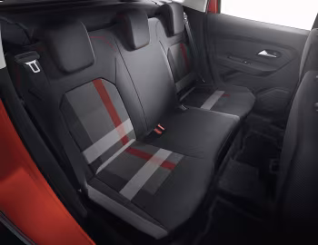 Интерьер Dacia Duster "Techroad" [Worldwide] '2019–21
