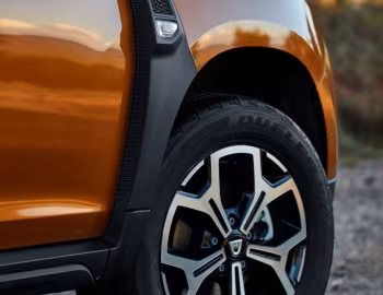 Dacia Duster [Worldwide] '2017–21