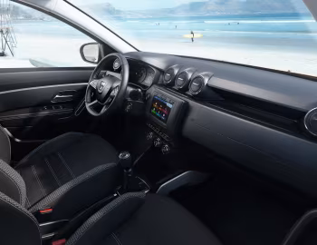 Интерьер Dacia Duster 4WD [Worldwide] '2017–21