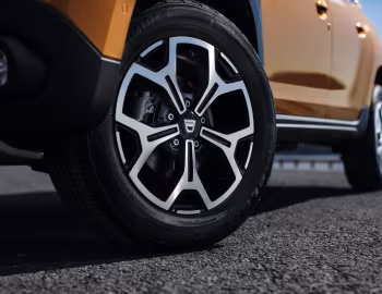 Dacia Duster 4WD [Worldwide] '2017–21