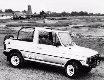 Dacia Duster 4×4 Roadster [UK-spec] '1984–93