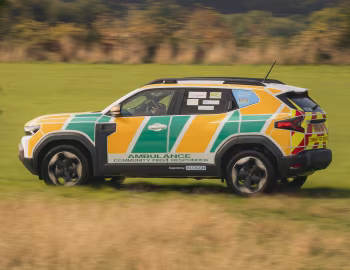 Dacia Duster Ambulance [UK-spec] '2025–н.в.